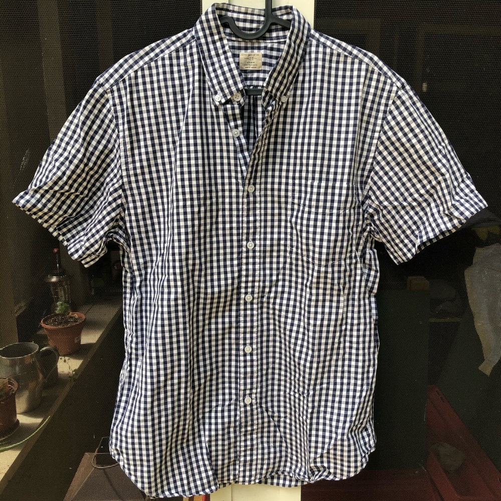 J. Crew short sleeve dress shirt size M